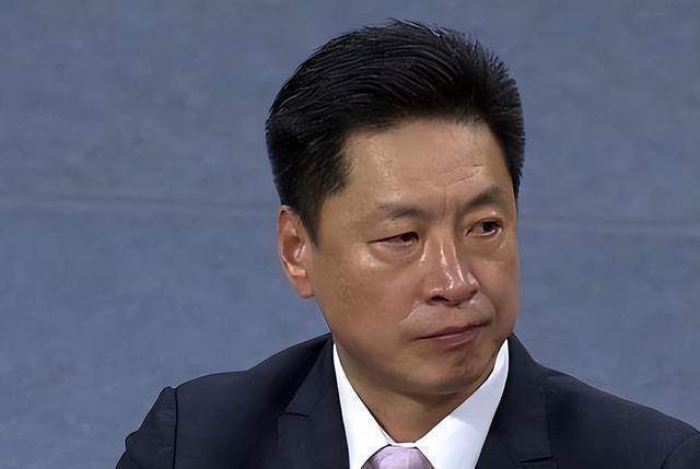 千年后被贝吉特人从地下挖掘出来，又被多鲁美吉亚人夺走，随着运输机坠落在风之谷。